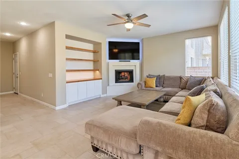 $1,275,000 | 4440 Coffeetree Lane, Moorpark, CA 93021