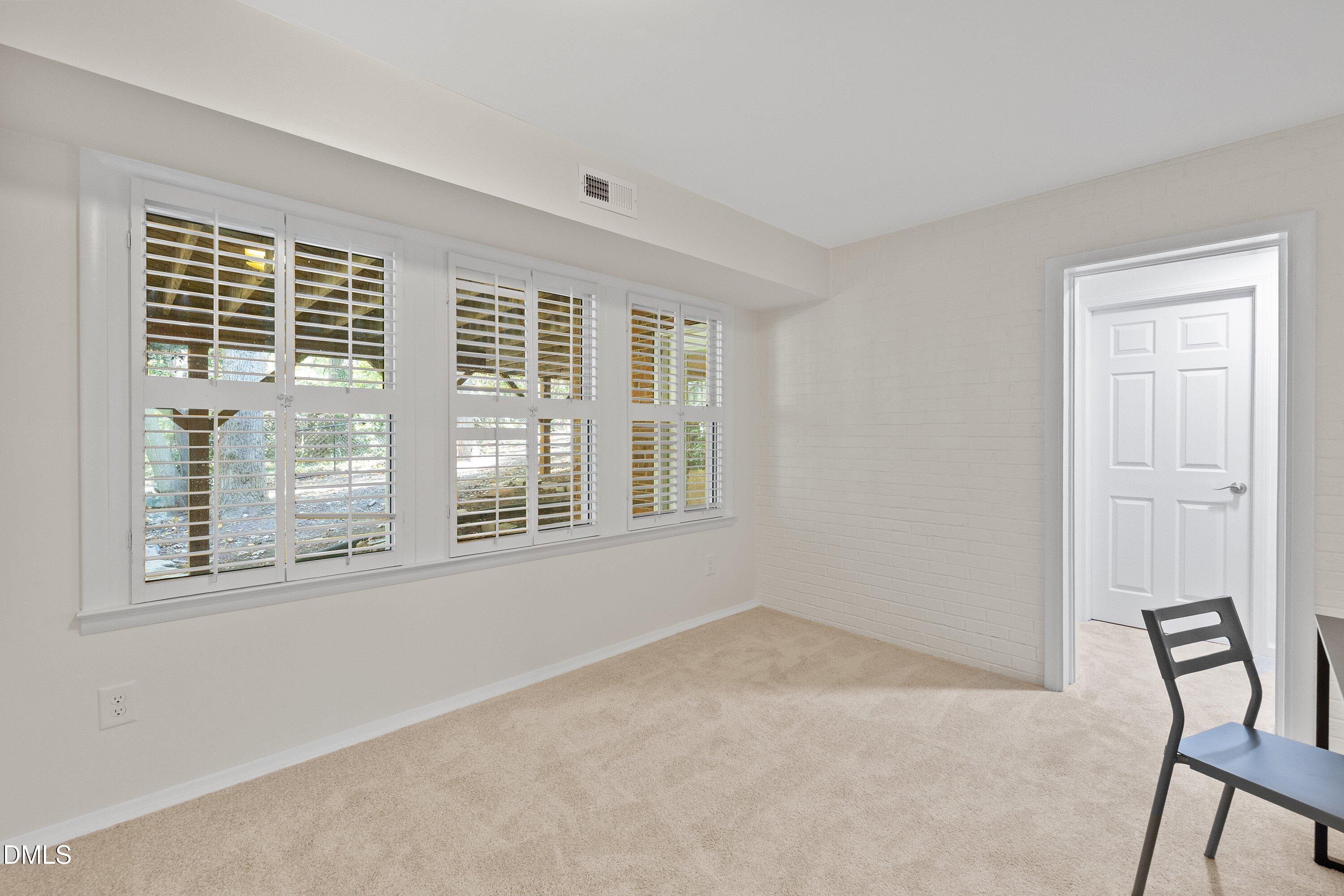 3122 Tanager Street Raleigh, NC 27606 - Photo 45 of 87 46-3122 Tanager_2653