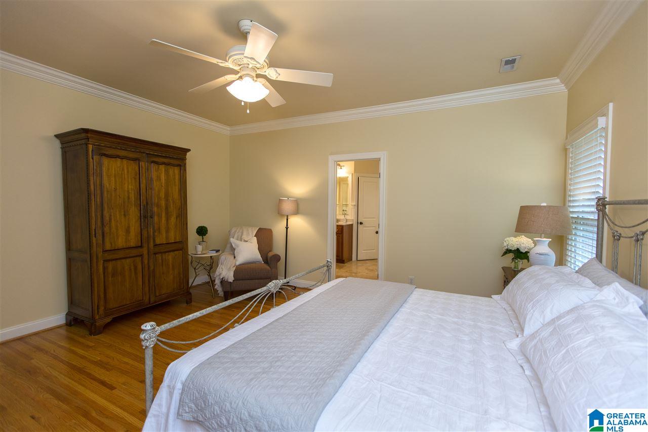 261 Shades Crest Road Birmingham, AL 35226 - Photo 10 of 50