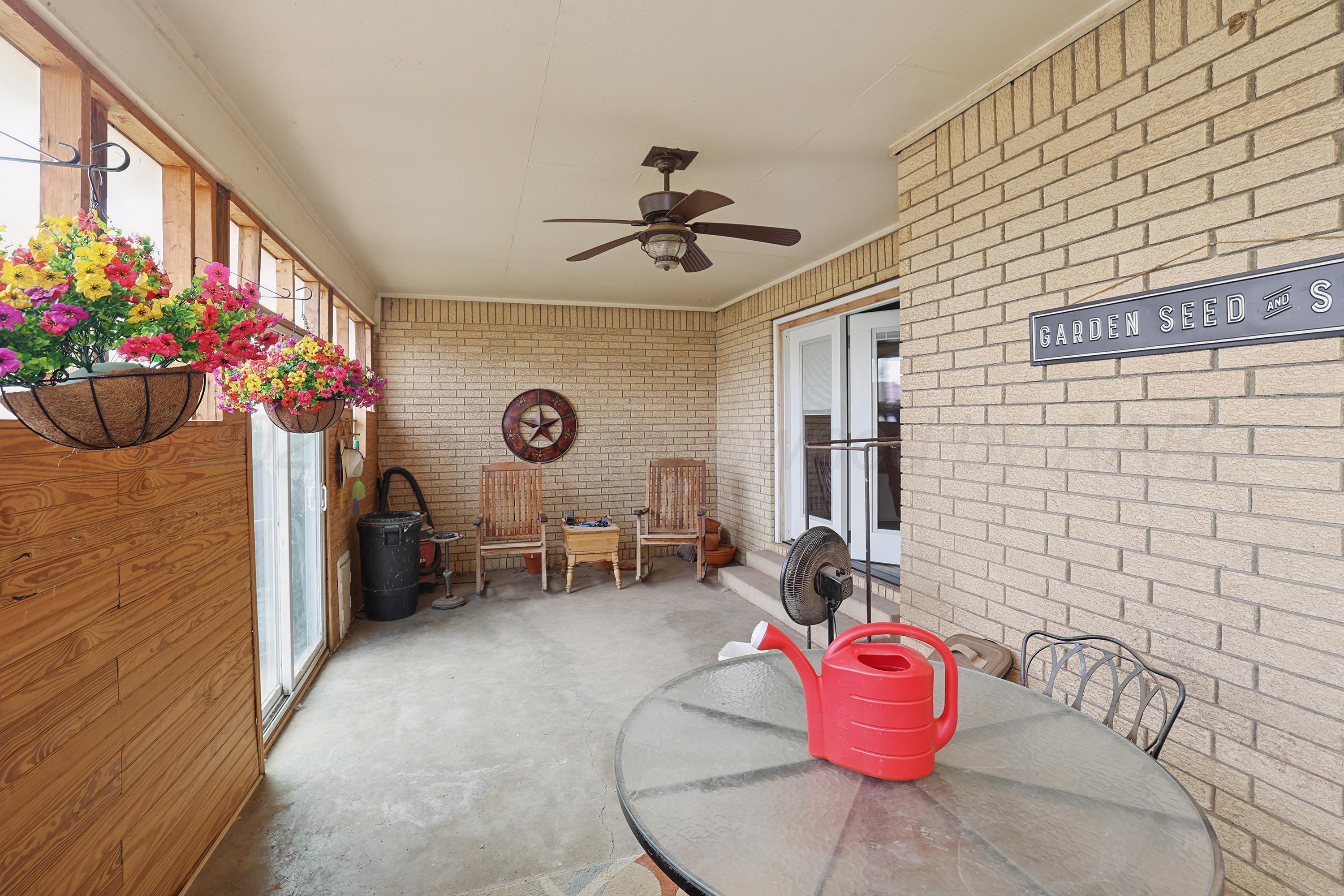 14653 Halsey Trail Amarillo, TX 79118 - Photo 30 of 67 33-Enclosed Patio