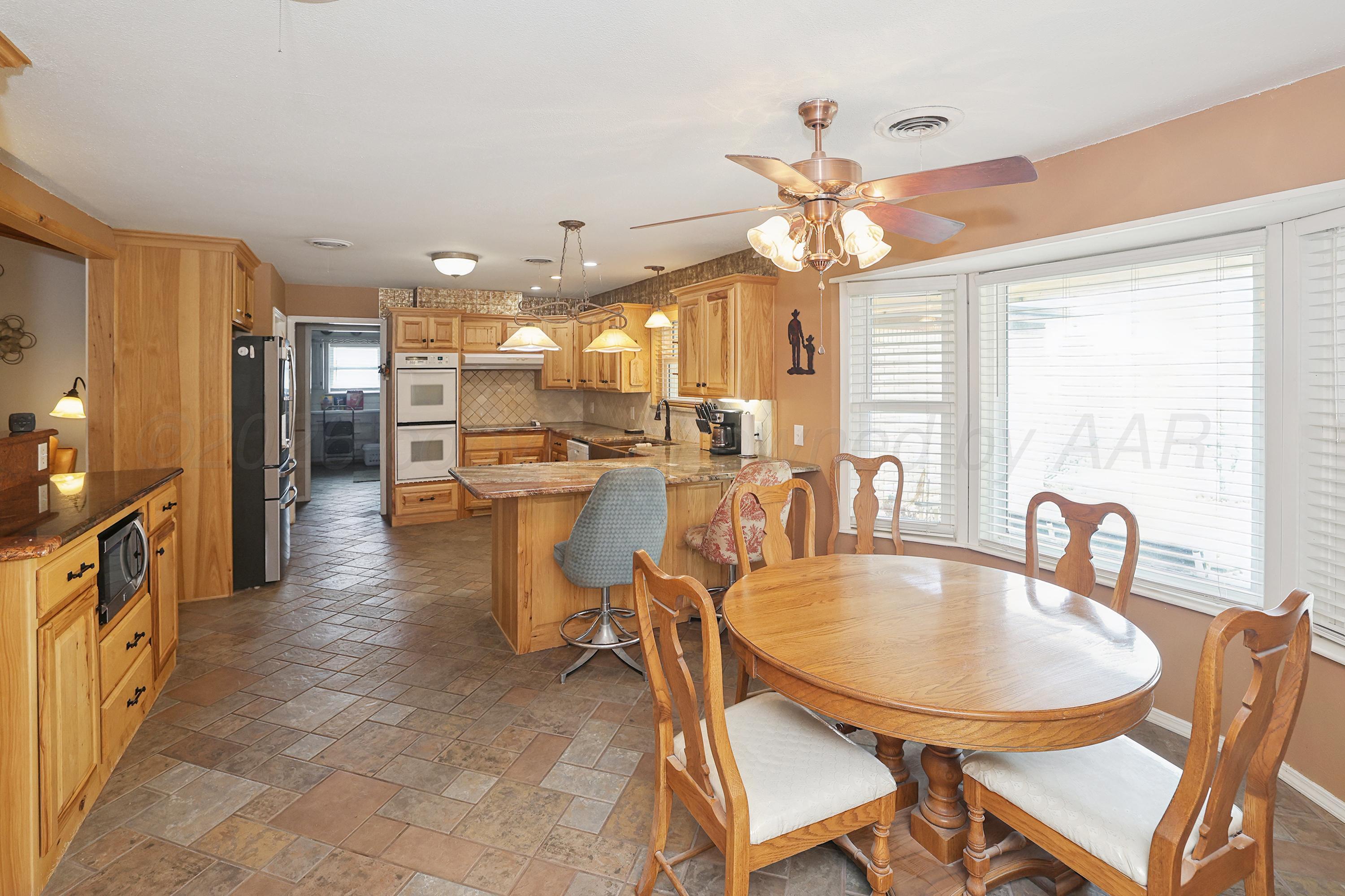 14653 Halsey Trail Amarillo, TX 79118 - Photo 7 of 67 8-Dining & Kitchen