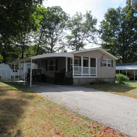 $99,000 | 12 Emily Place, Claremont, NH 03743