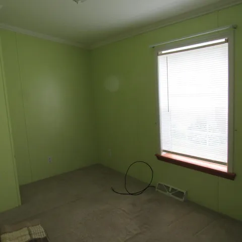 $99,000 | 12 Emily Place, Claremont, NH 03743