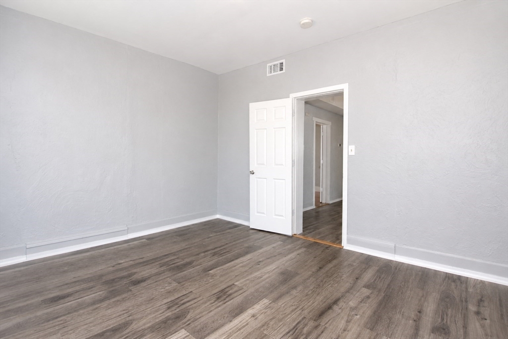 82 Fox Street, Unit 2 Worcester, MA 01604 - Photo 9 of 16