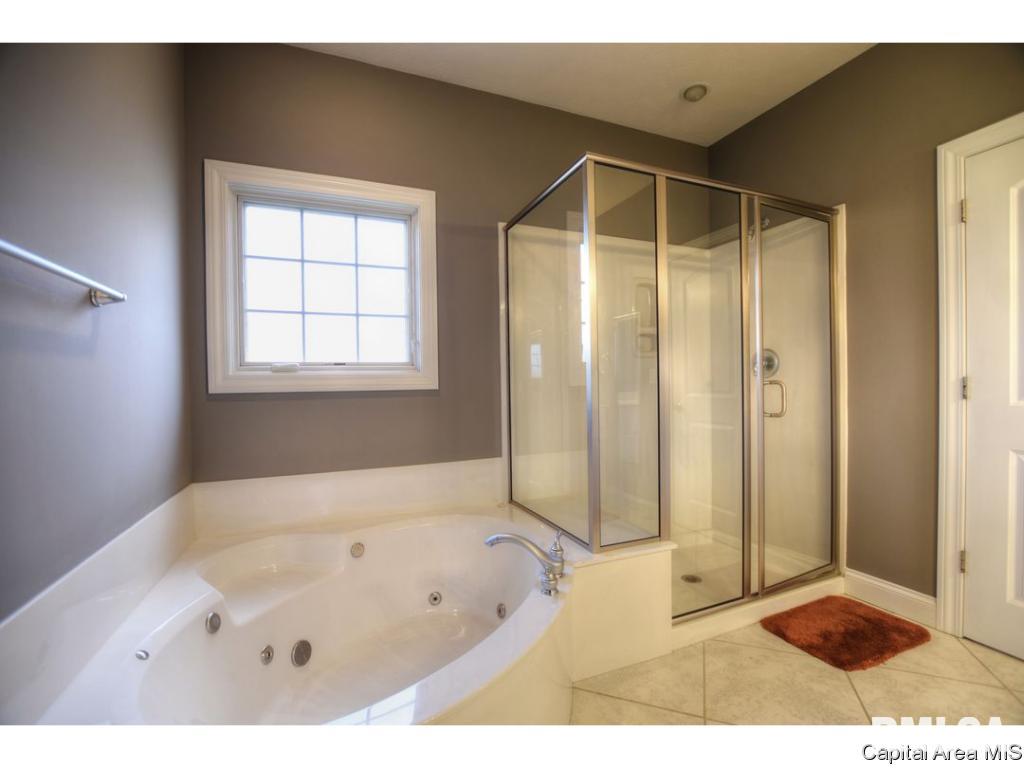 2804 Muirfield Road Springfield, IL 62711 - Photo 18 of 34