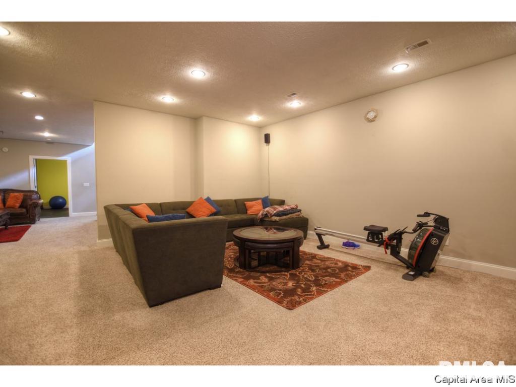 2804 Muirfield Road Springfield, IL 62711 - Photo 29 of 34