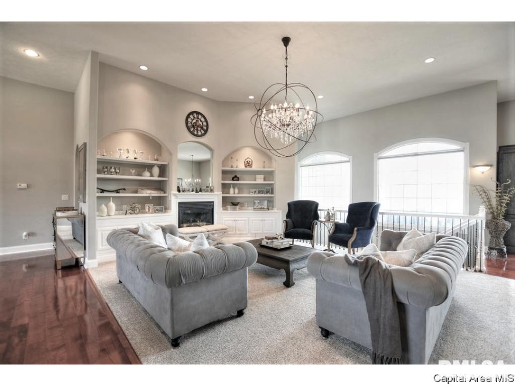 2804 Muirfield Road Springfield, IL 62711 - Photo 5 of 34