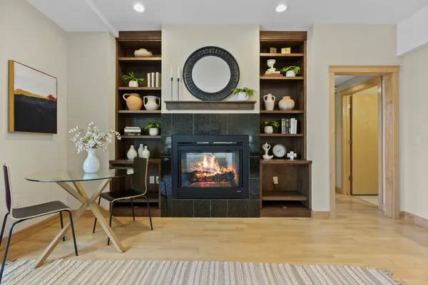 $415,500 | 1037 Williamson Street, Unit 107, Madison, WI 53703