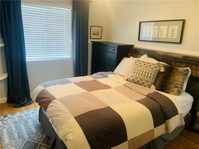 $3,650 | 10637 Amblewood Avenue, Las Vegas, NV 89144