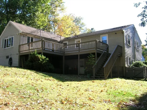 $918,000 | 223 Robert Road, Dedham, MA 02026