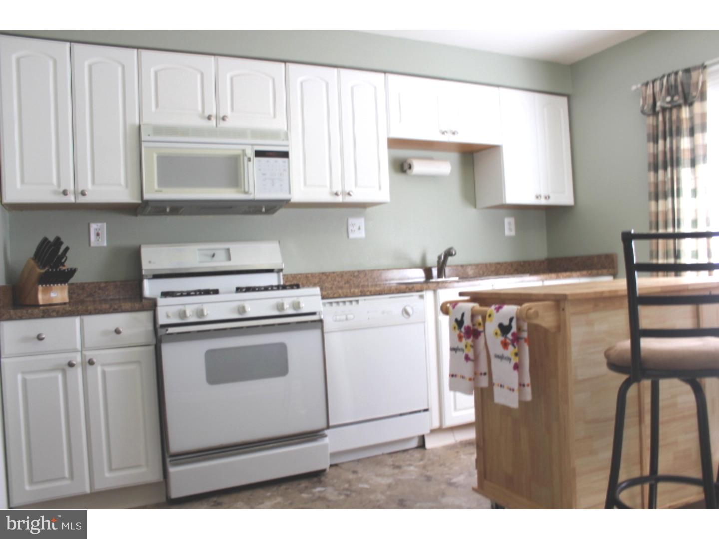 42 Old Forge Road Laurel Springs, NJ 08021 - Photo 7 of 15 Kitchen