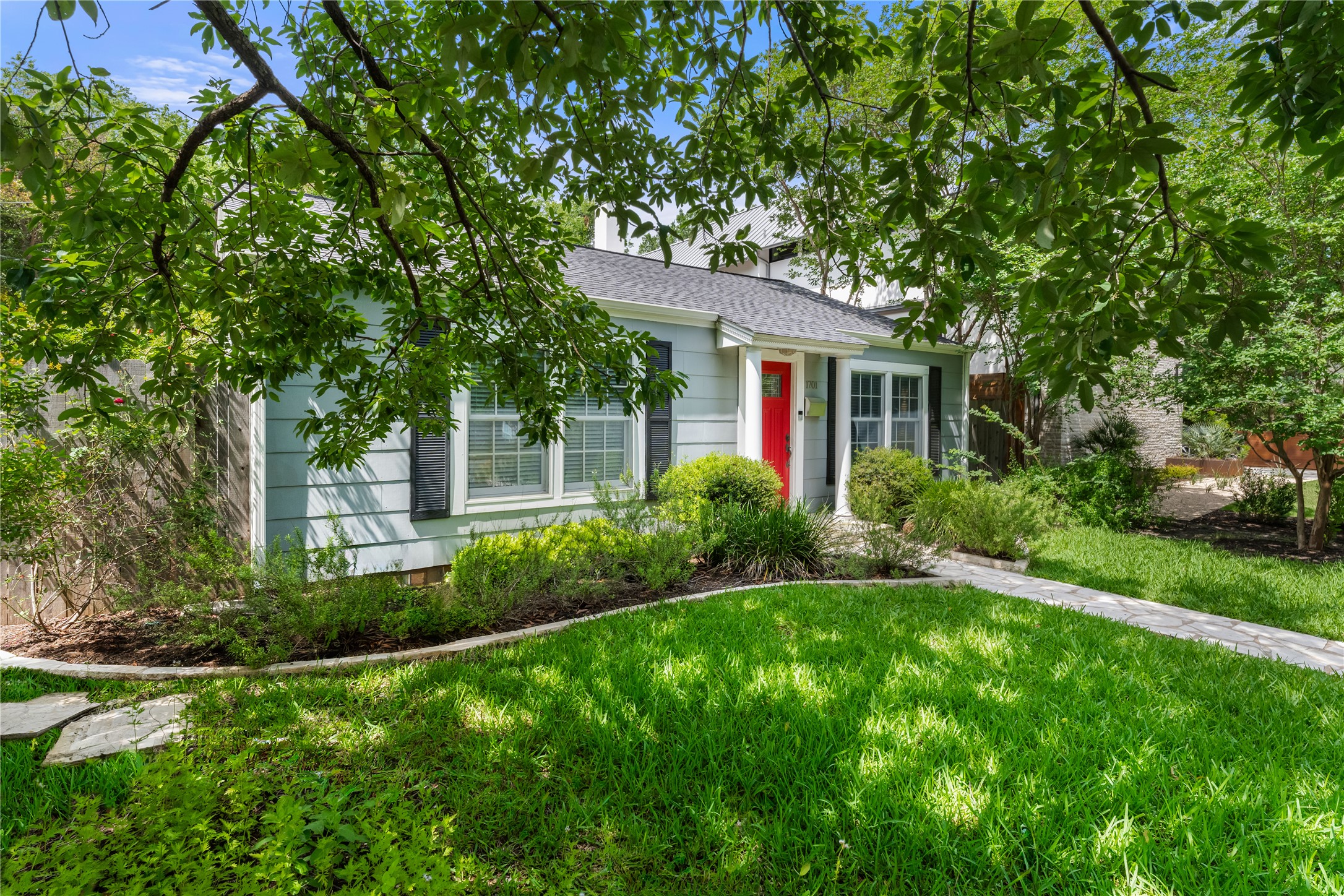 1701 West 33rd Street Austin, TX 78703 - Photo 32 of 33 Front of home on corner lot
