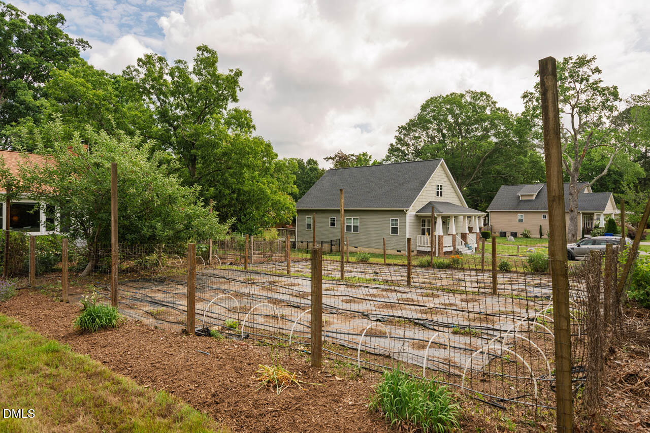 1004 Horton Road Durham, NC 27704 - Photo 2 of 45 1004HortonRd-006