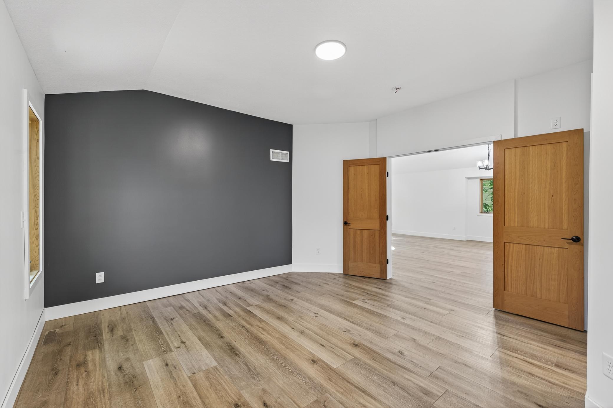 15153 Cates Lake Drive Prior Lake, MN 55372 - Photo 8 of 29