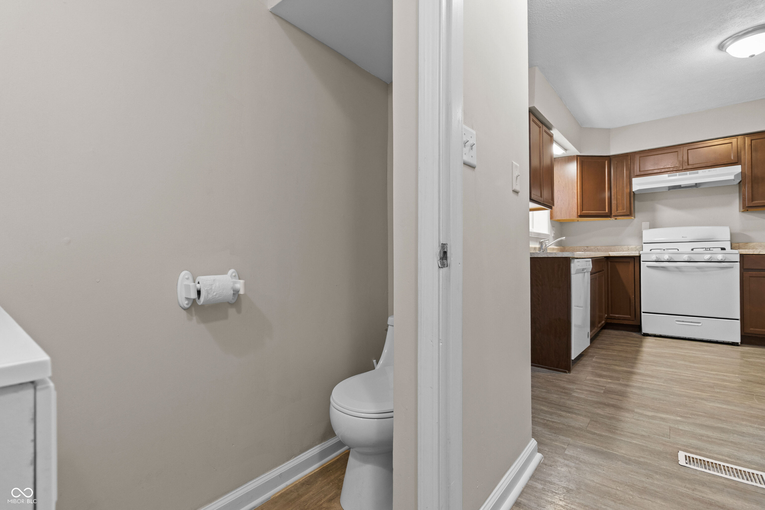 1122 Unit B S Meridian Street Indianapolis, IN 46225 - Photo 16 of 21