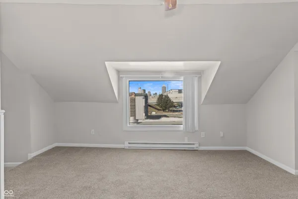 $1,300 | 1122 Unit B S Meridian Street, Indianapolis, IN 46225