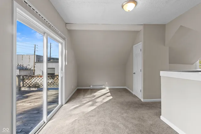 $1,300 | 1122 Unit B S Meridian Street, Indianapolis, IN 46225