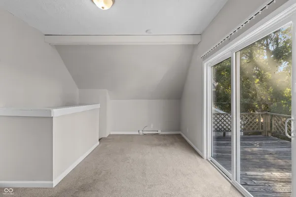 $1,300 | 1122 Unit B S Meridian Street, Indianapolis, IN 46225