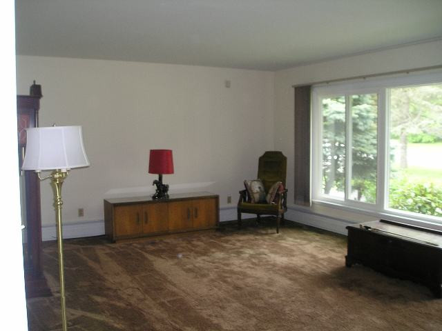 112 Shaker Road Albany, NY 12204 - Photo 4 of 12 Photo 4
