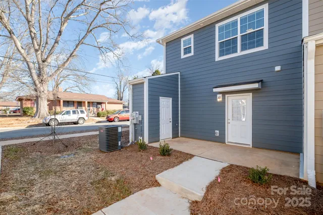 $265,000 | 336 East Lincoln Street, Concord, NC 28025