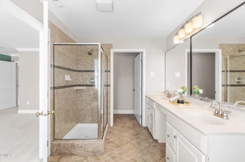 $629,900 | 9113 White Eagle Court, Raleigh, NC 27617