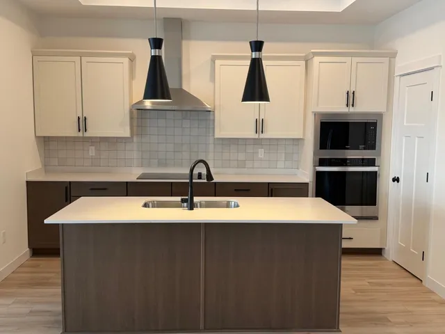 $449,900 | 5881 41st Street South, Fargo, ND 58104