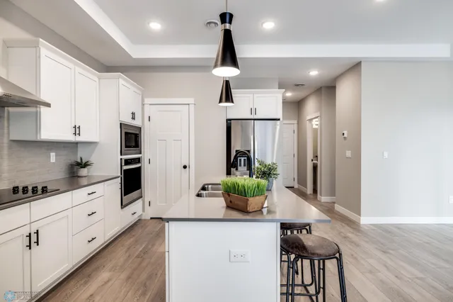 $449,900 | 5881 41st Street South, Fargo, ND 58104