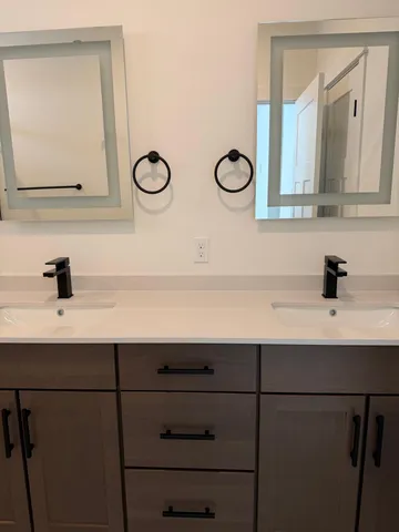 $449,900 | 5881 41st Street South, Fargo, ND 58104