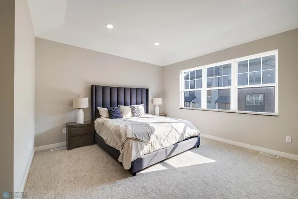 $449,900 | 5881 41st Street South, Fargo, ND 58104