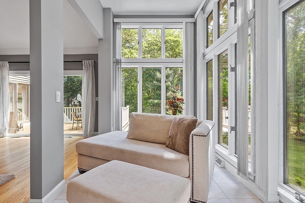 260 Candlestick Road North Andover, MA 01845 - Photo 19 of 42 Gallery Image 19