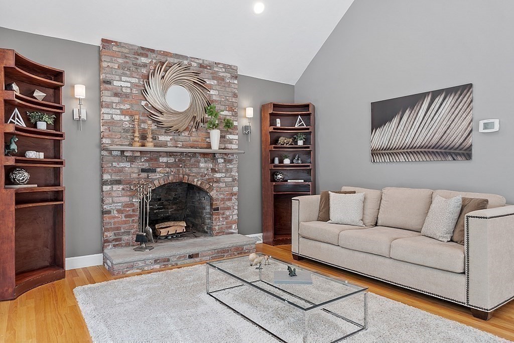 260 Candlestick Road North Andover, MA 01845 - Photo 20 of 42 Gallery Image 20