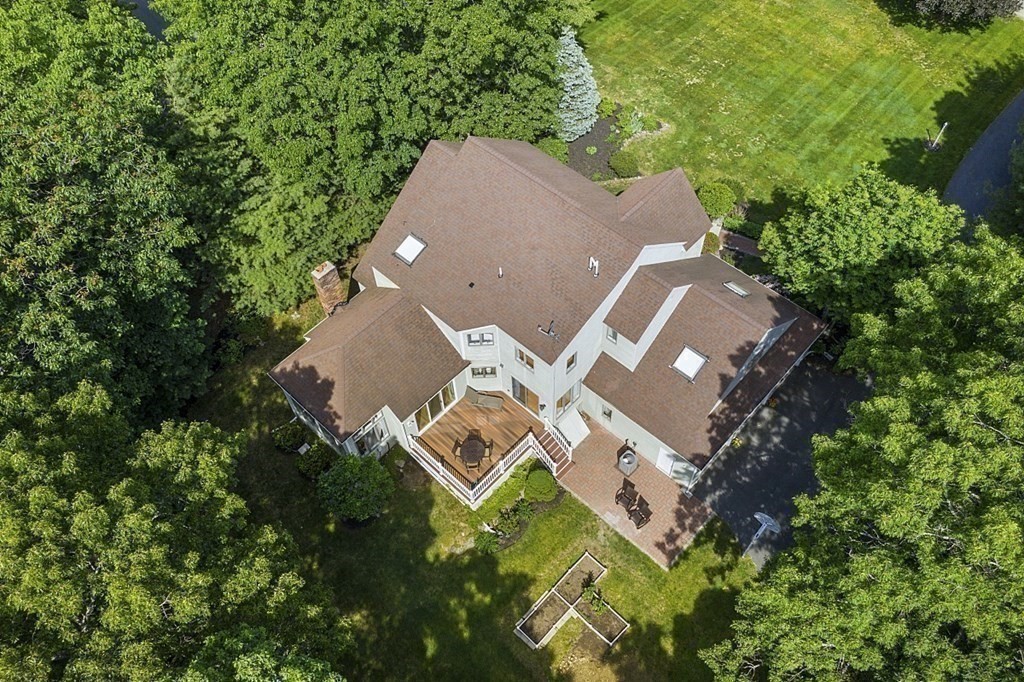 260 Candlestick Road North Andover, MA 01845 - Photo 41 of 42 Gallery Image 41