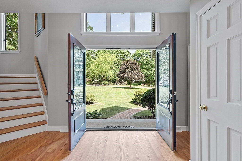 260 Candlestick Road North Andover, MA 01845 - Photo 7 of 42 Gallery Image 7