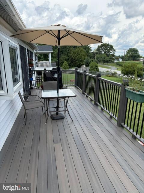 3443 Augusta Road Manchester, MD 21102 - Photo 41 of 49 Deck
