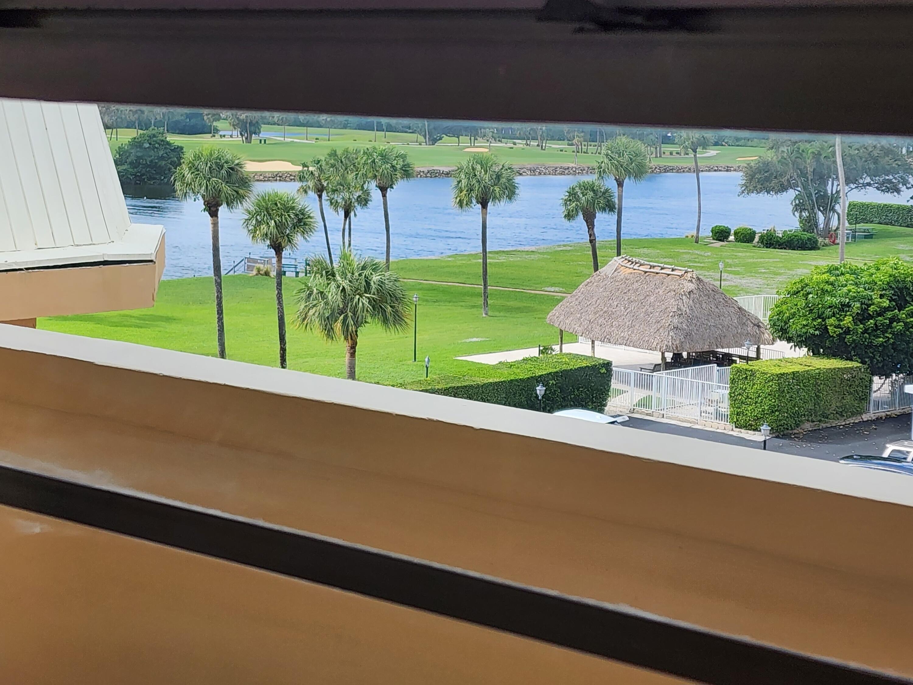 308 Golfview Road, Unit PH03 North Palm Beach, FL 33408 - Photo 15 of 16 IMG_3495