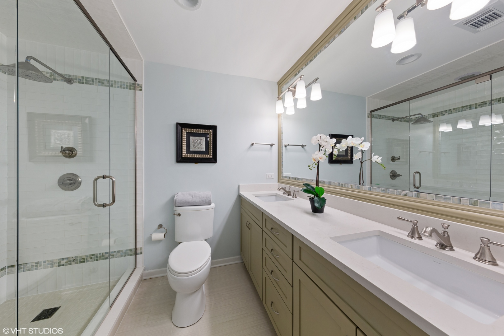 820 Meadow Road Northbrook, IL 60062 - Photo 9 of 13 Gallery Image 9
