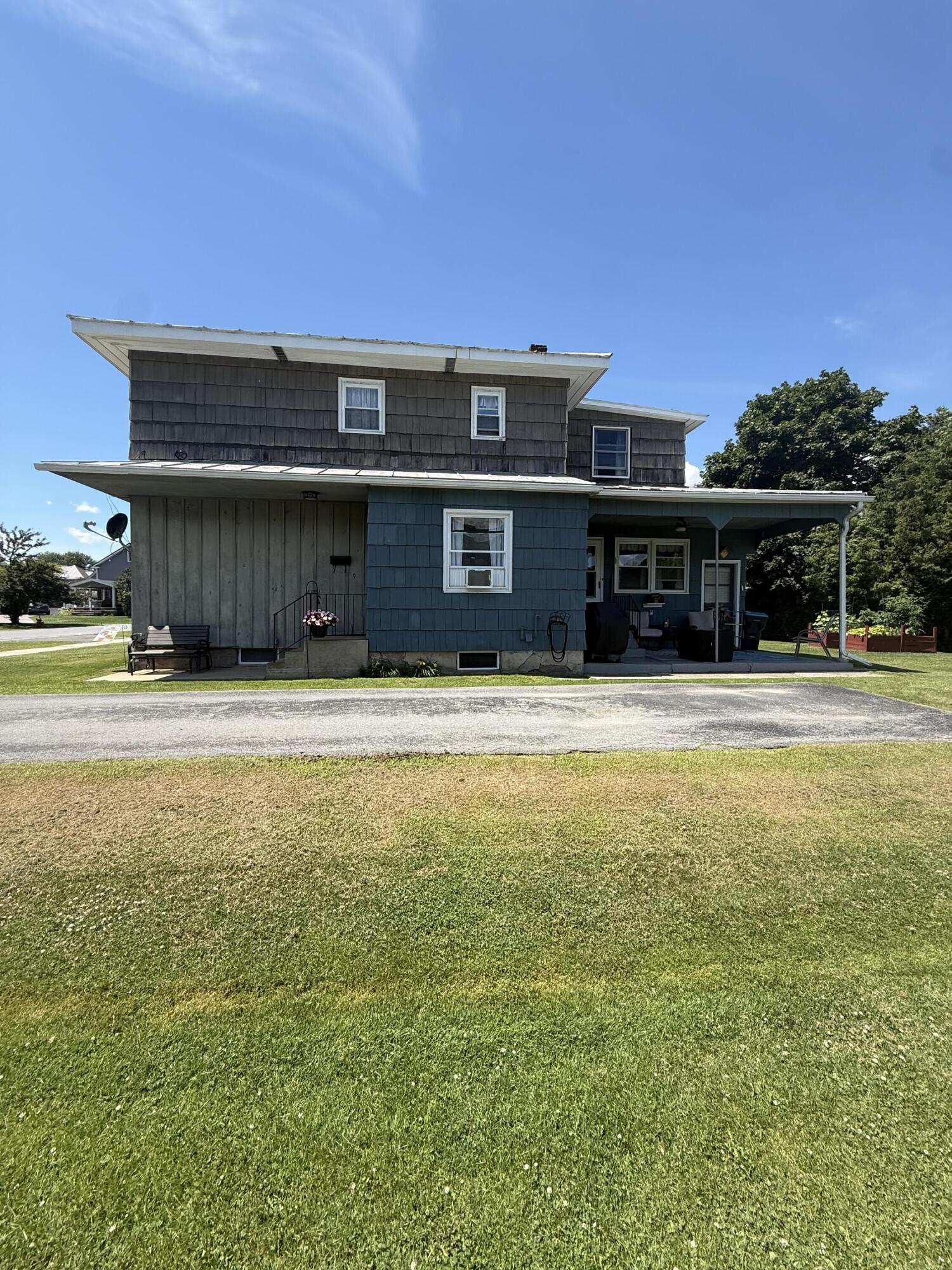 42 Washington Avenue Rouses Point, NY 12979 - Photo 5 of 9