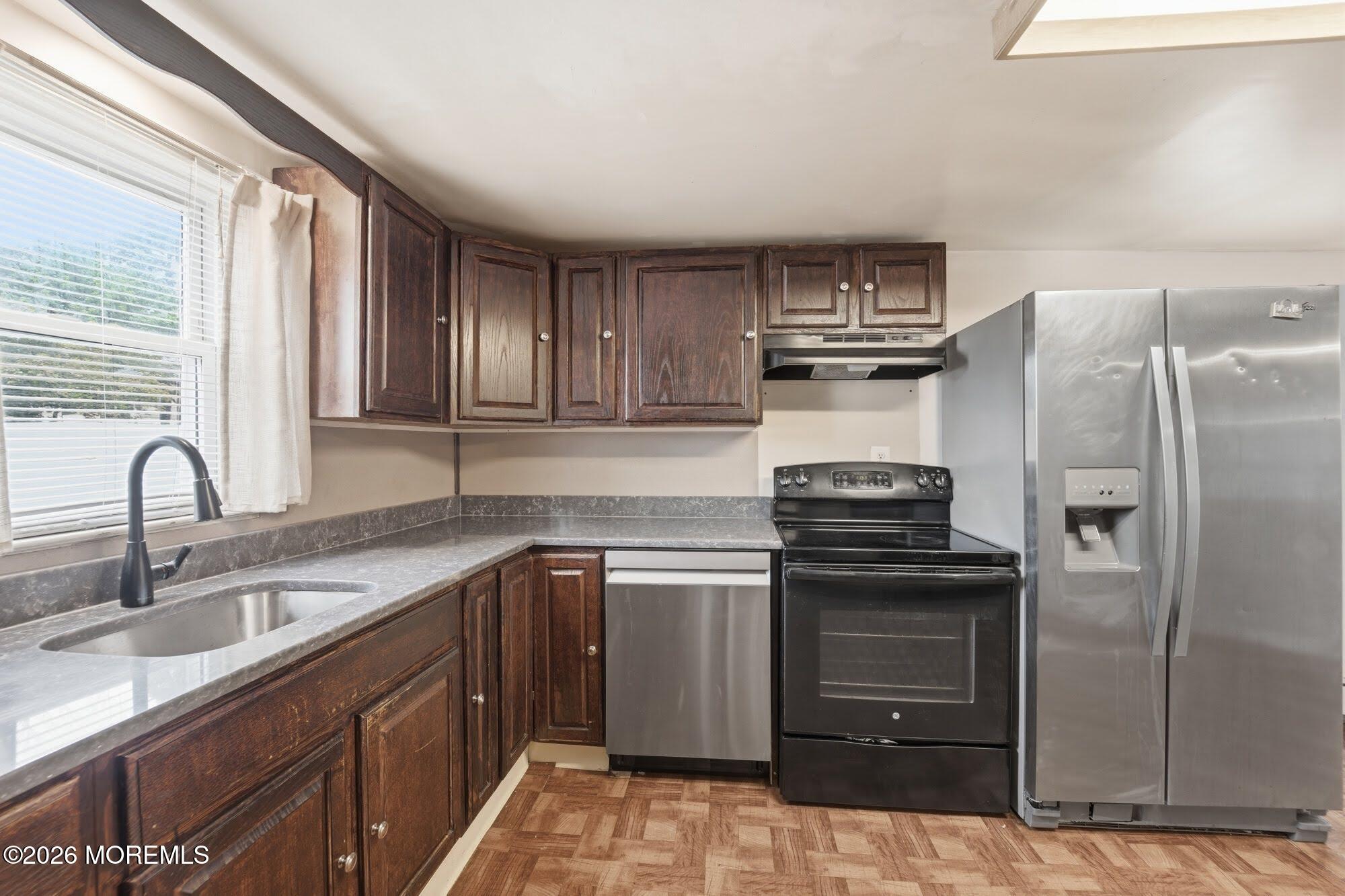 90 Fulton Street Keyport, NJ 07735 - Photo 11 of 31 Kitchen