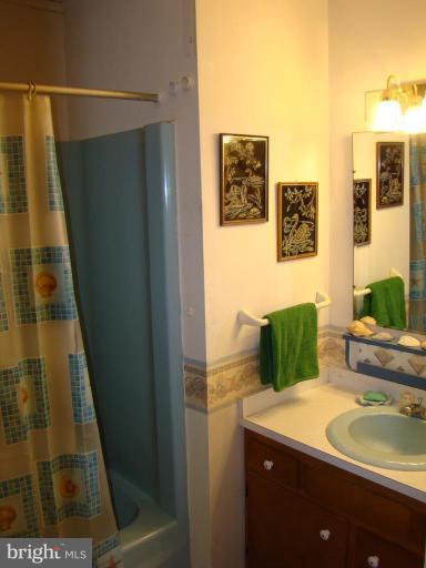 25471 Goldsboro Road Henderson, MD 21640 - Photo 12 of 21 Bath #1