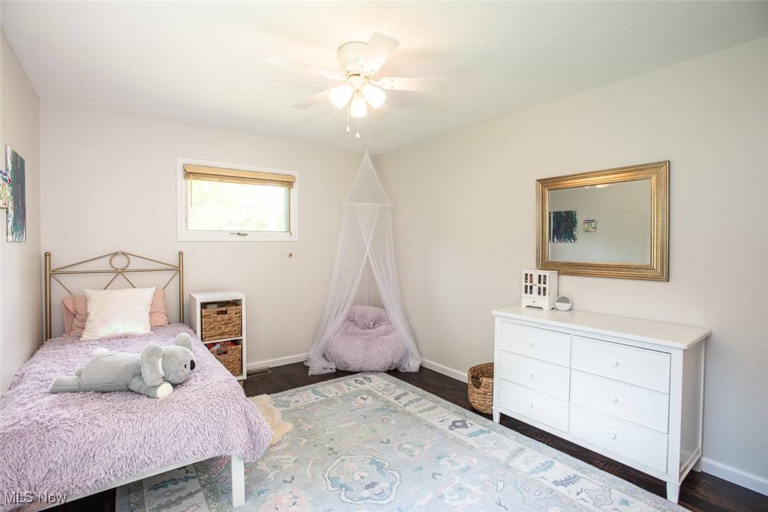 17105 Woodleaf Road Strongsville, OH 44136 - Photo 19 of 23 Gallery Image 19