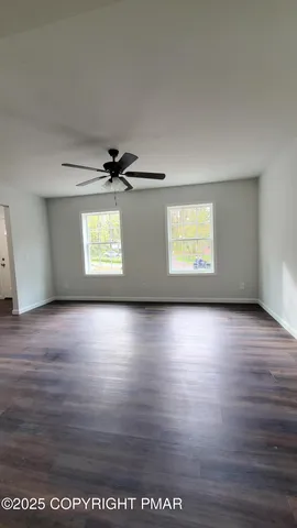 $399,000 | 133 Mountain Drive, Greentown, PA 18426