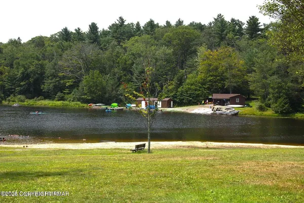 $399,000 | 133 Mountain Drive, Greentown, PA 18426