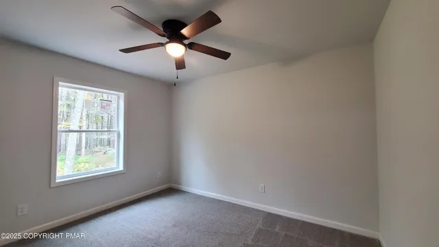 $399,000 | 133 Mountain Drive, Greentown, PA 18426