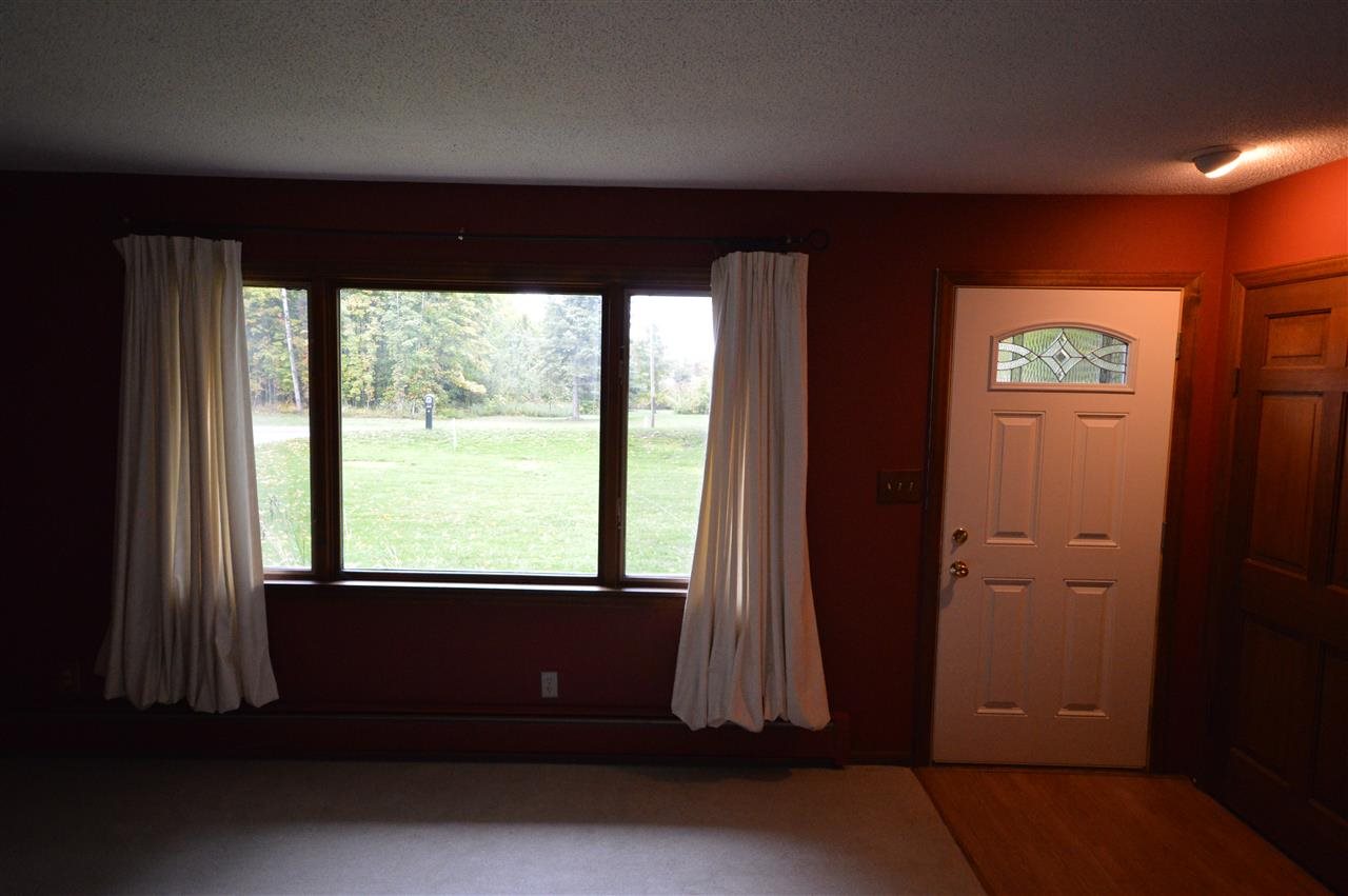 8823 North Long Lake Road Traverse City, MI 49685 - Photo 13 of 57 1790992-12.JPG