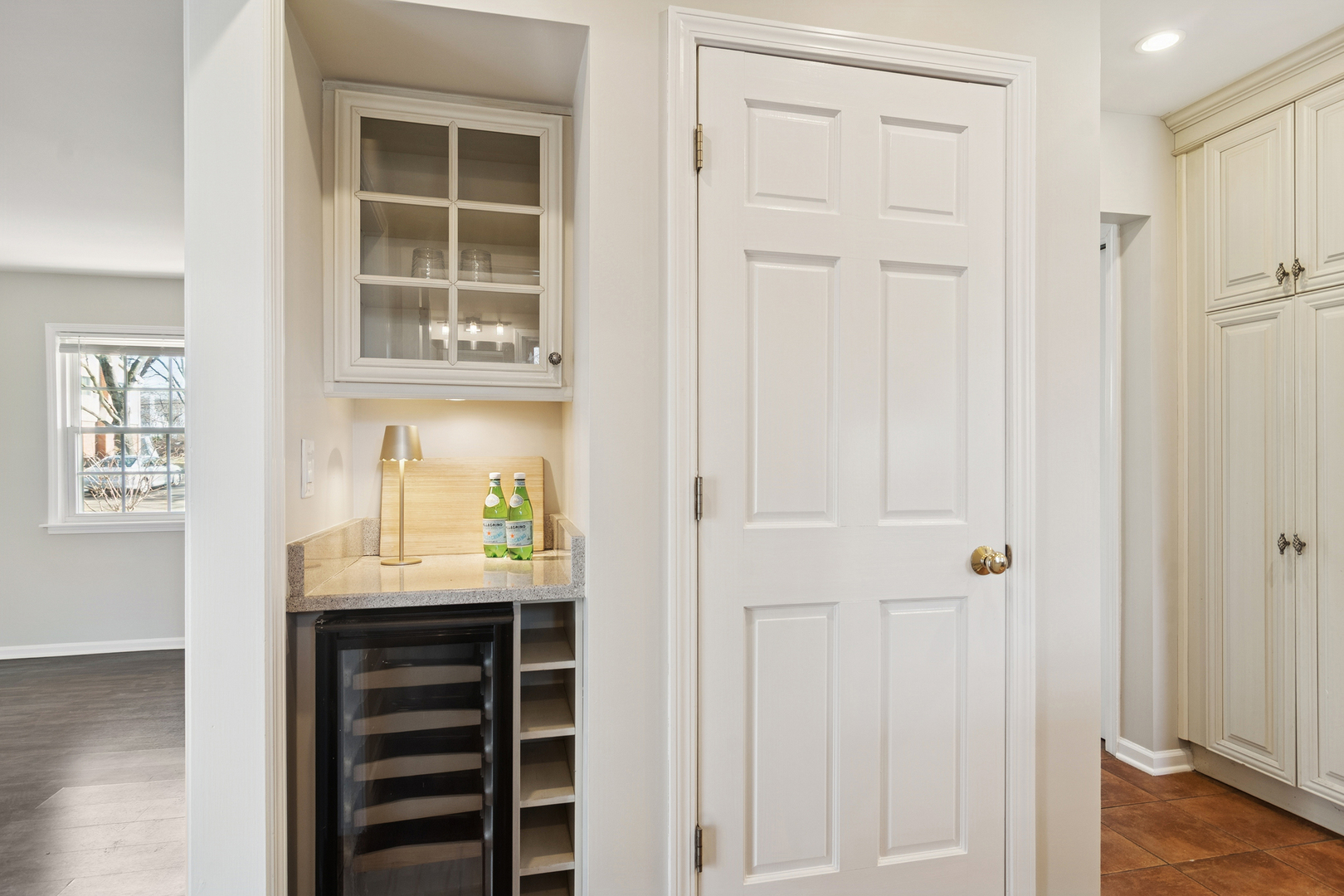 248 Beverly Road Barrington, IL 60010 - Photo 10 of 24