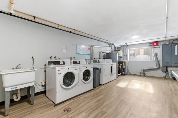 $1,700 | 596 Boston Post Road East, Unit 20, Marlborough, MA 01752
