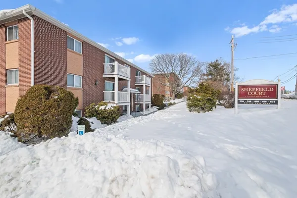 $1,700 | 596 Boston Post Road East, Unit 20, Marlborough, MA 01752