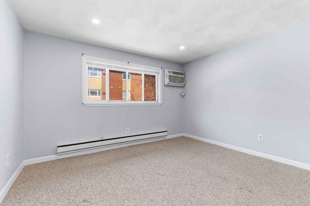 596 Boston Post Road East, Unit 20 Marlborough, MA 01752 - Photo 5 of 19