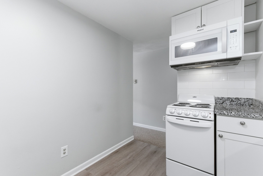 596 Boston Post Road East, Unit 20 Marlborough, MA 01752 - Photo 10 of 19