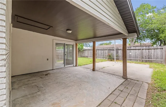 $265,999 | 1333 Prince Drive, Corpus Christi, TX 78412